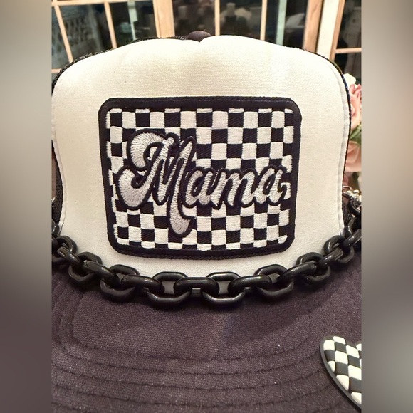 NWT Custom Made Checkered Mama Otto Trucker Hat with Chain & Pin main image 9